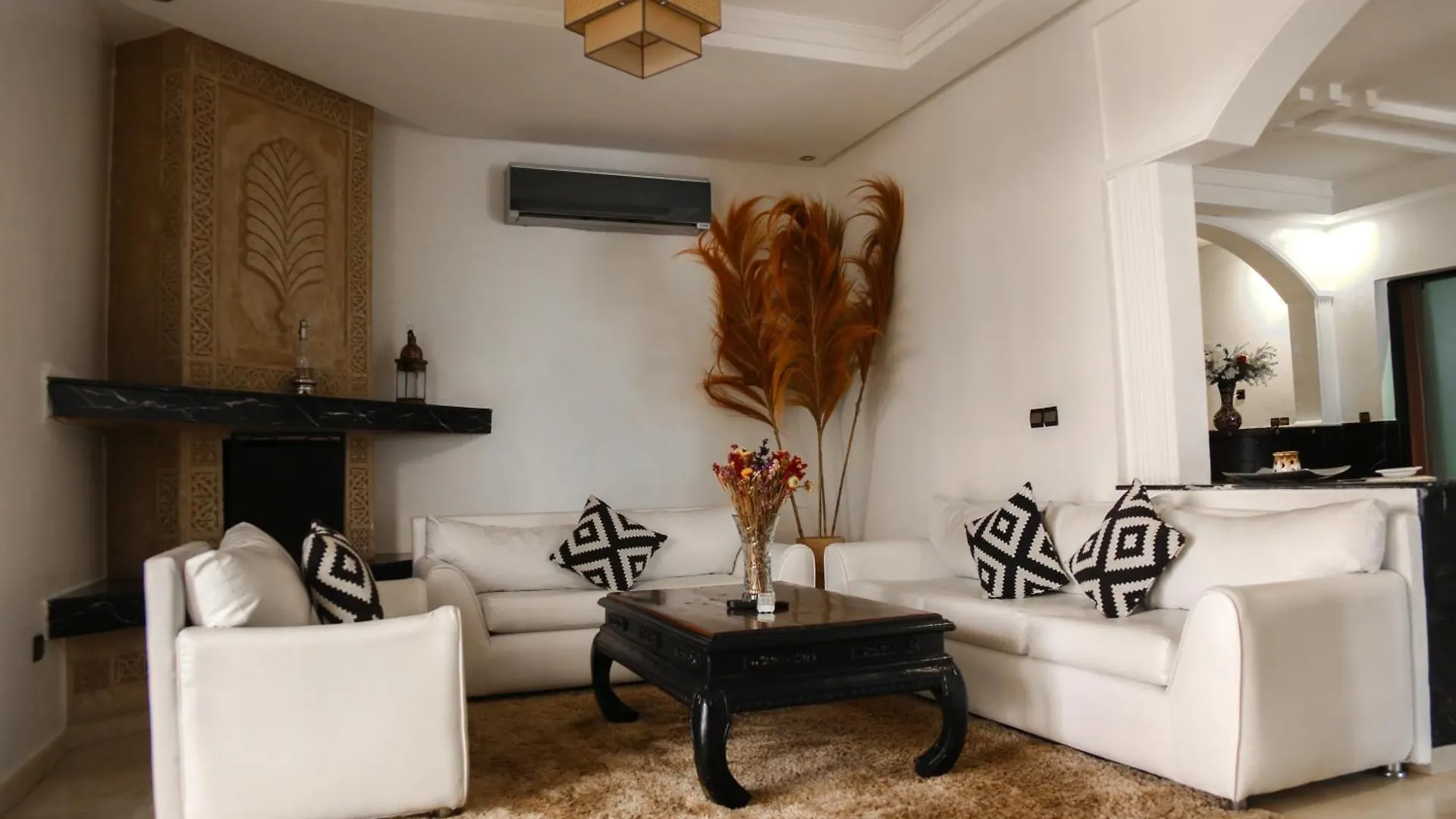 Luxury Heated Pool Villa Marrakech 0*, Marrakesh Marokko